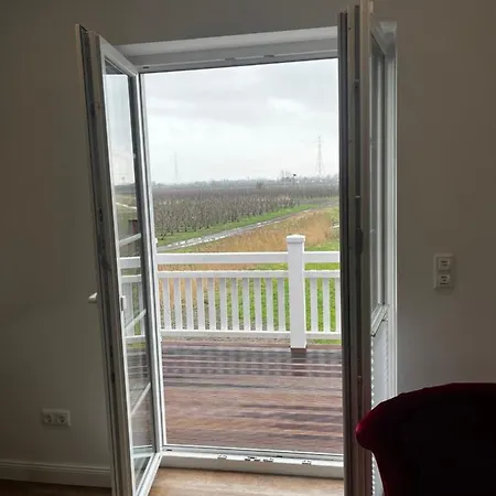 Muggelhuus Das Loft Mit Elbdeichblick Im Alten Land Und Mit Wallbox Twielenfleth Extérieur photo