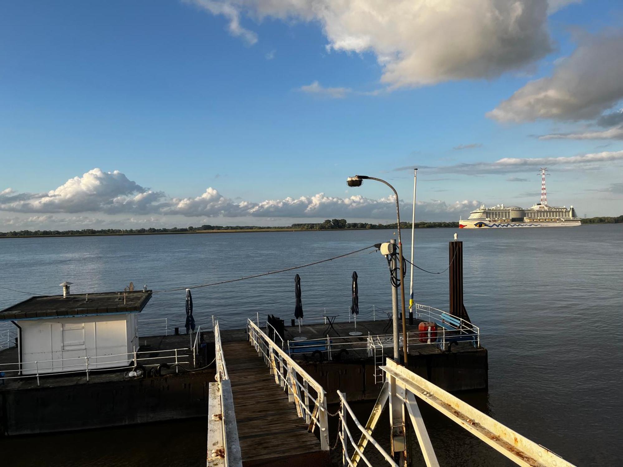 Muggelhuus Loft Mit Elbdeichblick Im Alten Land Und Mit Wallbox